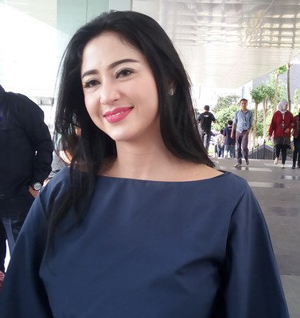 Dewi Persik Tak Terima 